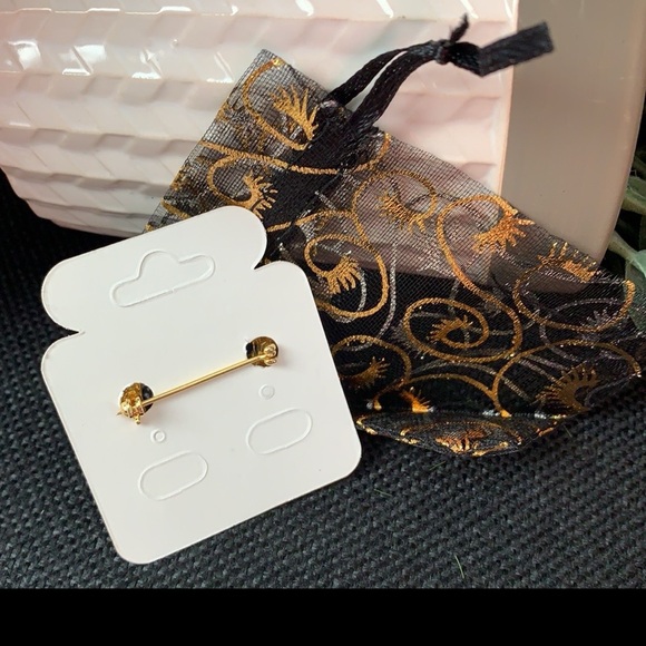 Golden Heart Brooch πππ Beautiful Gold Tone Heart W/3Crystal Stones - Picture 4 of 7